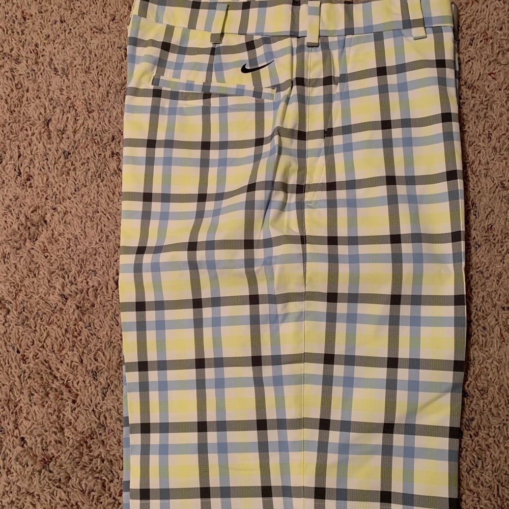 Nike Golf Shorts Men’s size 32